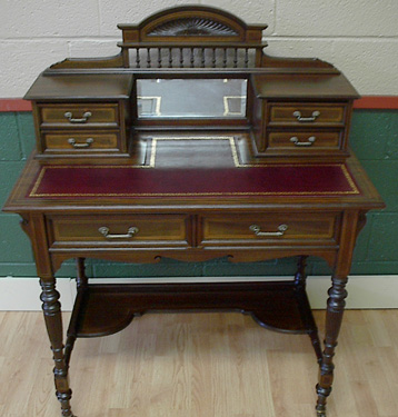 LeatherDesk